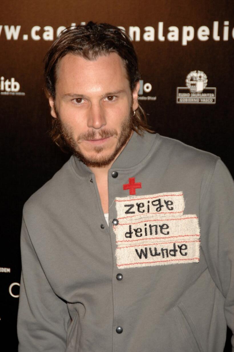 Ruben Ochandiano at the Madrid premiere of "Caotica Ana."