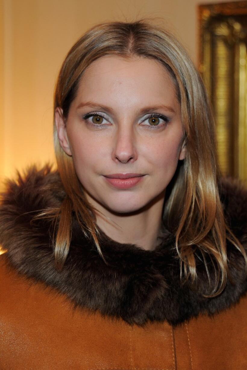 Frederique Bel at the Espace Glamour Chic Cesars Gift Lounge.