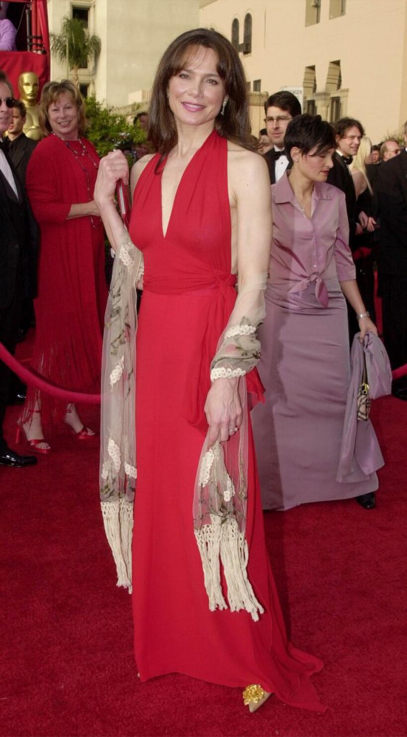 Lena Olin at the 73rd Annual Academy Awards.