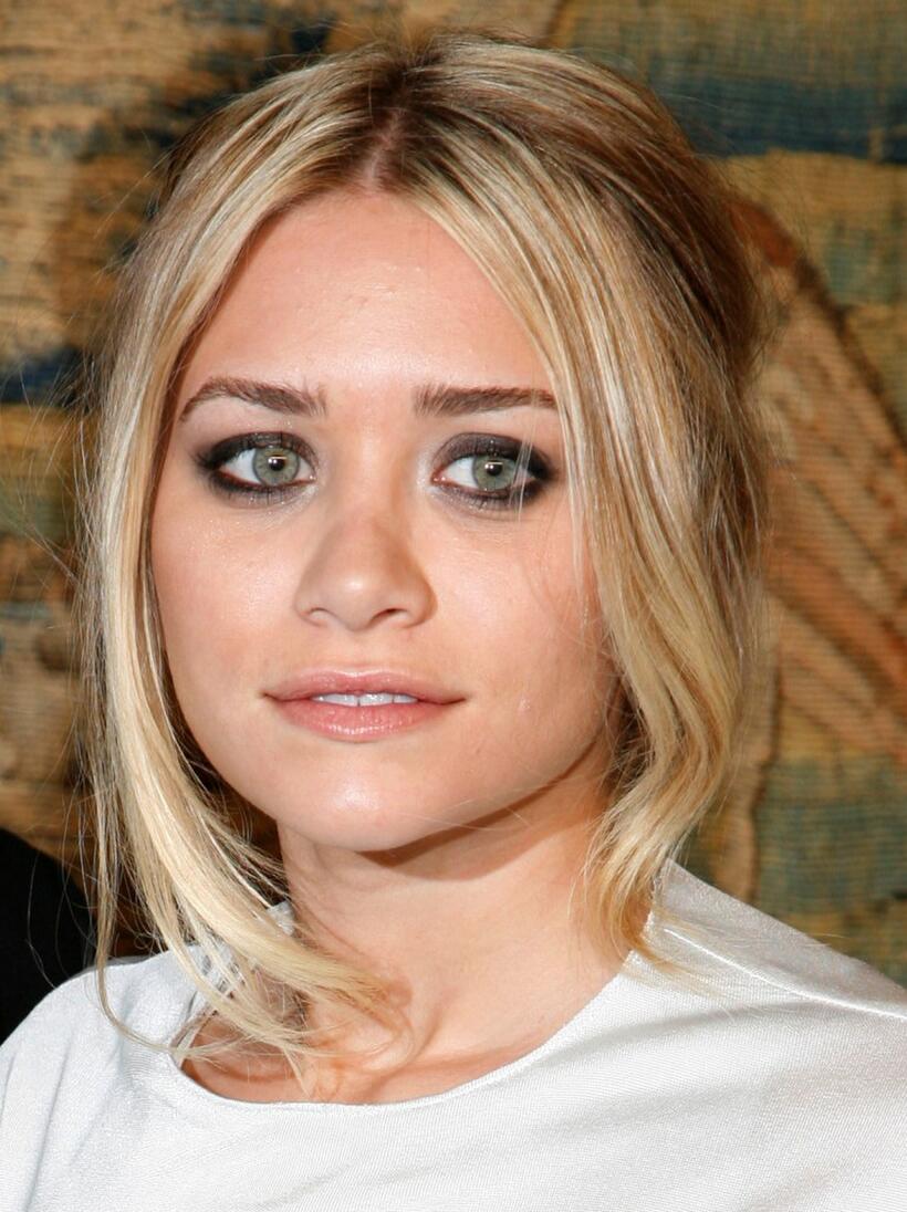 Ashley Olsen at the fashion industry's battle against HIV/AIDs during the "'7th on Sale" gala.