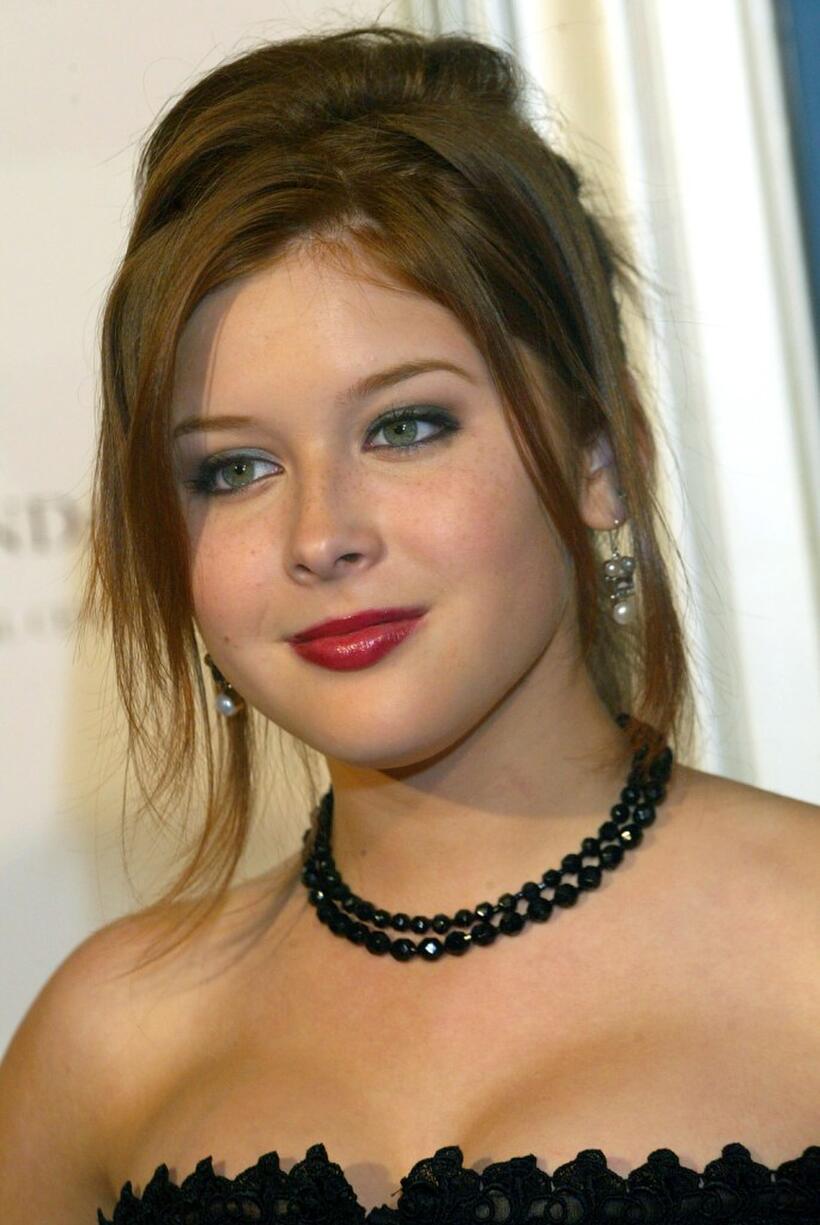 Renee Olstead at the Heart Foundation Gala honoring Kirk and Anne Douglas.