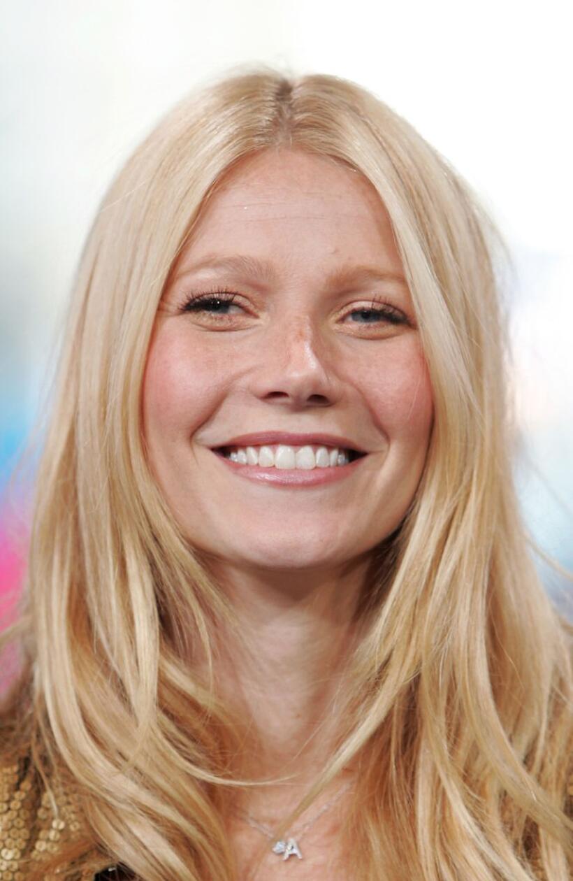 Gwyneth Paltrow at the MTV's Total Request Live.