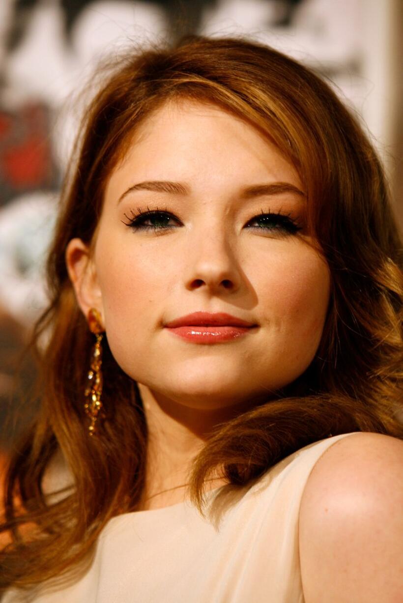 Haley Bennett at the premiere of "Music and Lyrics."