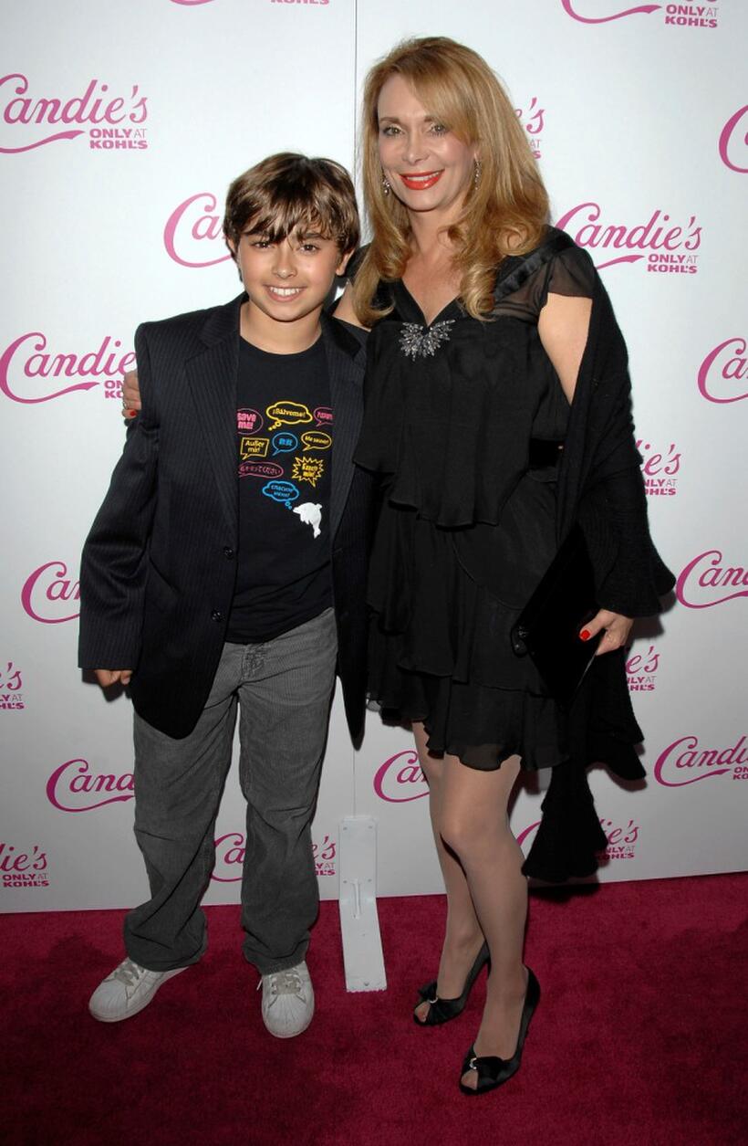 Jansen Panettiere and Lesley Panettiere at the Spring 2008 Candie's Campaign.