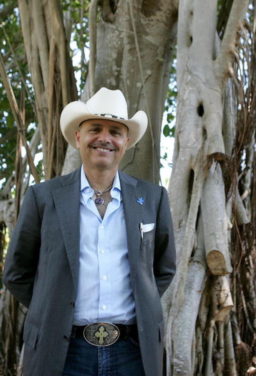 Joe Pantoliano at the Selby Botanical Gardens.