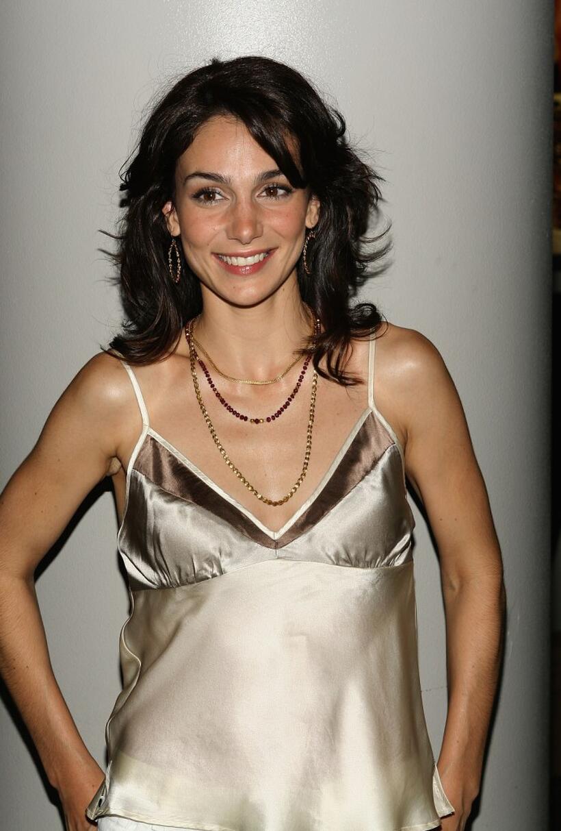 Annie Parisse at the premiere of "The Constant Gardener."