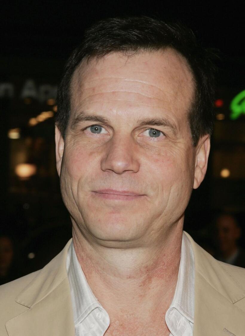 Bill Paxton at the premiere of the "Big Love".