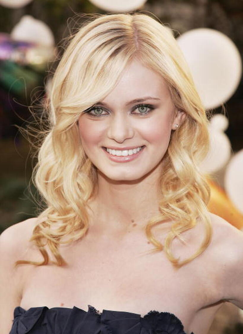 Sara Paxton at the L.A. premiere of "Aquamarine."