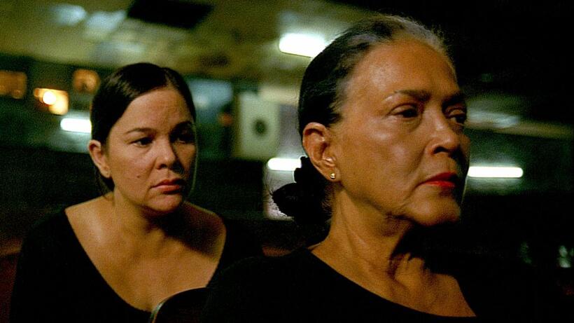 Jaclyn Jose as Nayda and Gina Pareno as Nanay Flor in "Serbis."