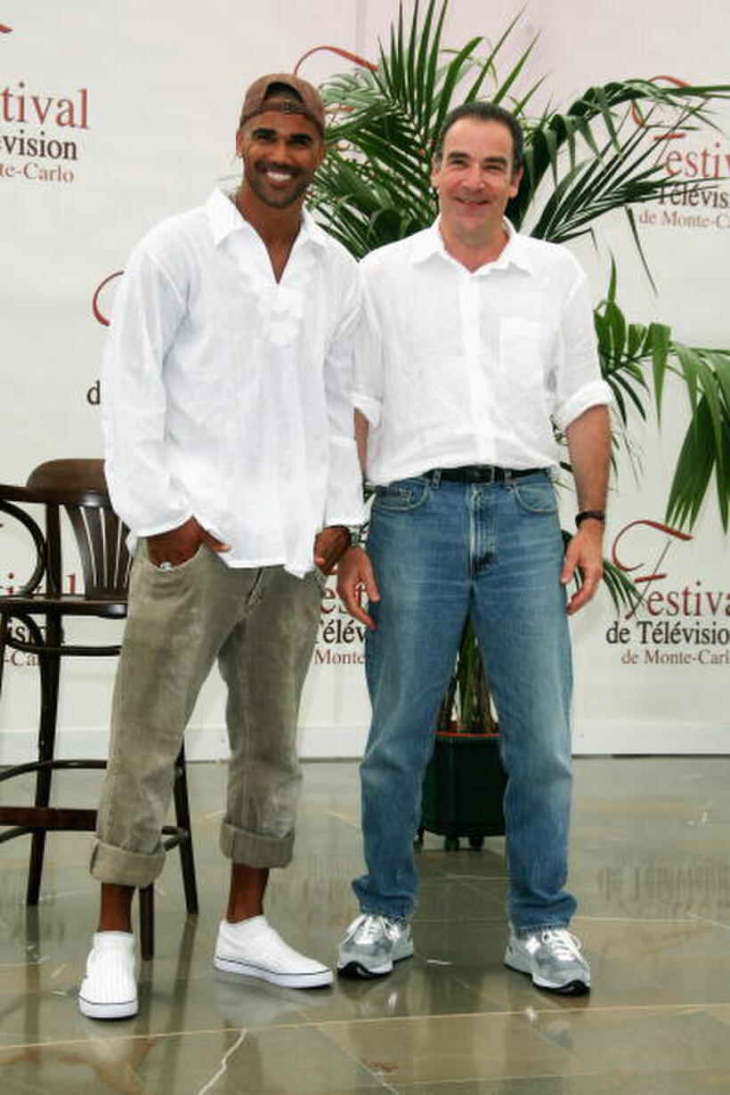 Shemar Moore and Mandy Patinkin at the photocall of "Criminal Minds" during the 2007 Monte Carlo Television Festival.