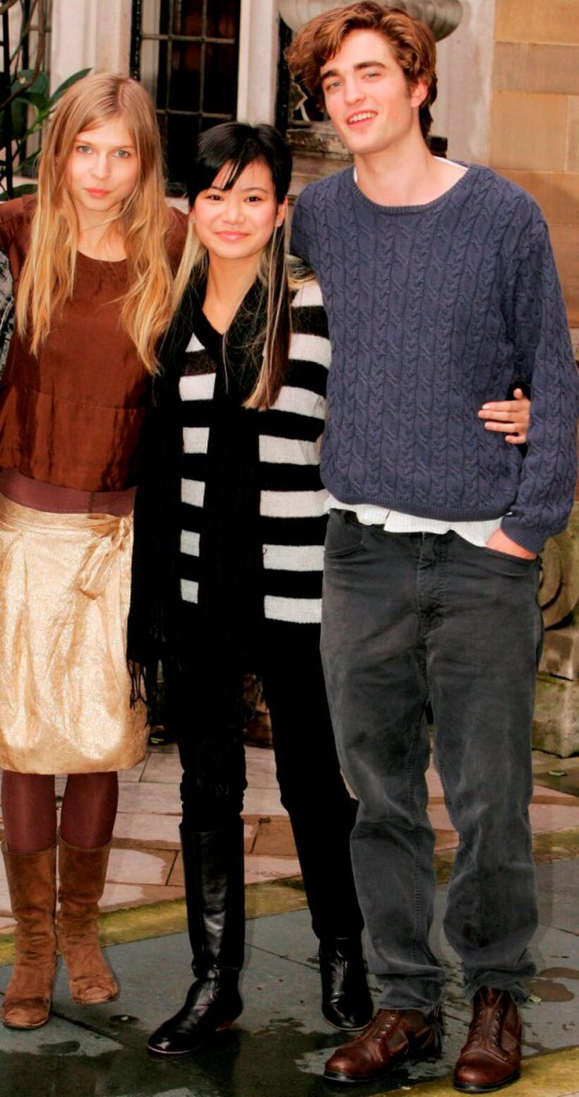 Clemence Poesy, Katie Leung and Robert Pattinson at the photocall of "Harry Potter And The Goblet Of Fire."