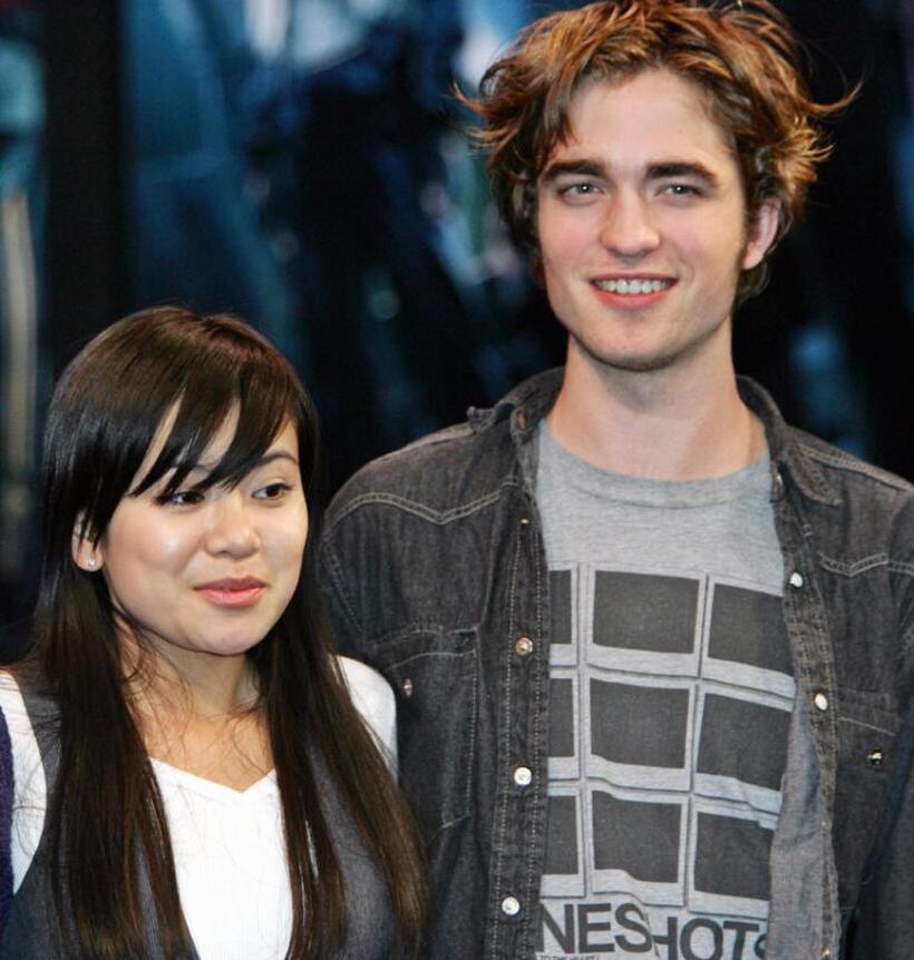 Katie Leung and Robert Pattinson at the press conference of "Harry Potter and The Goblet Of Fire."