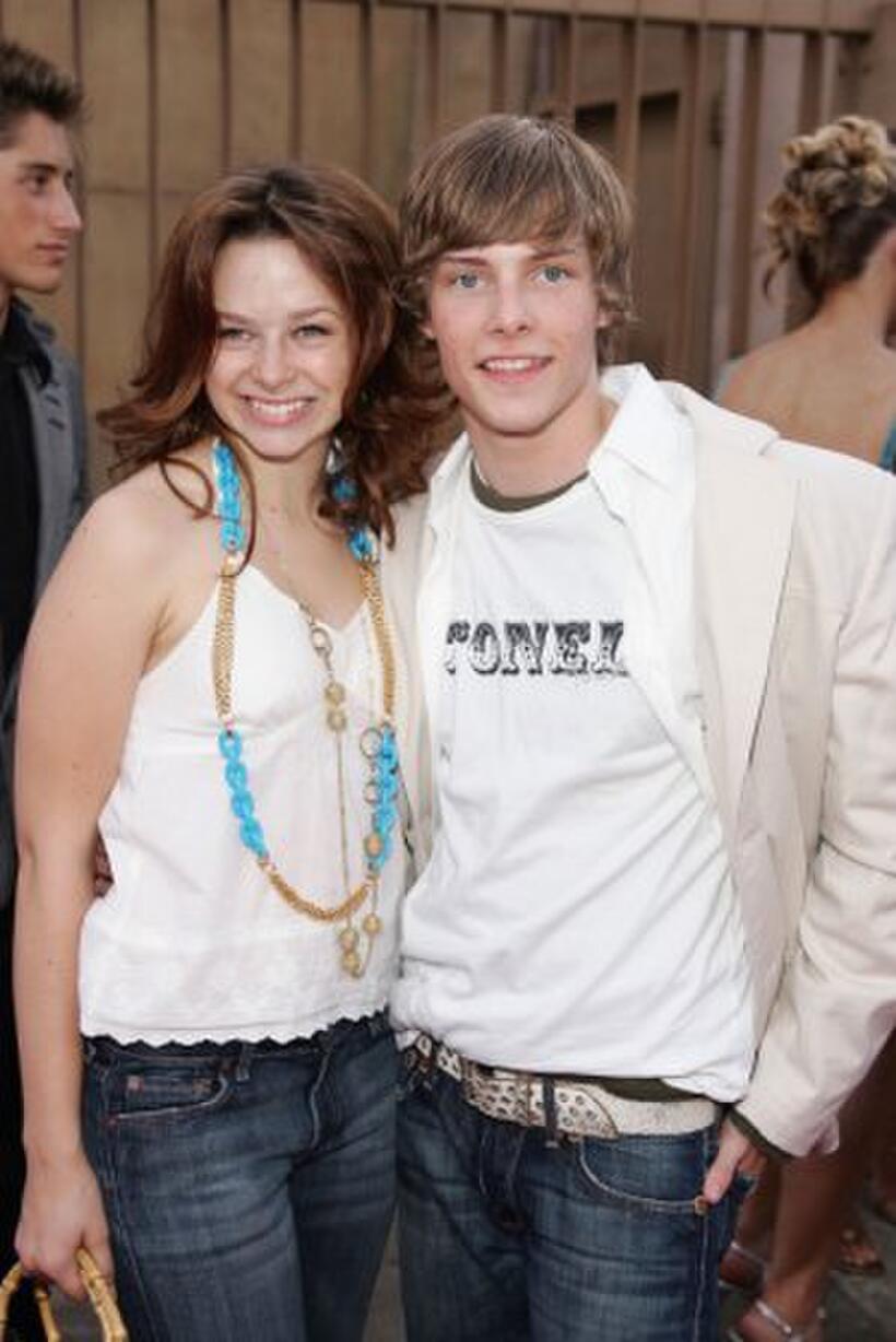 Joy Lauren and Hunter Parrish at the California premiere of "Weeds."