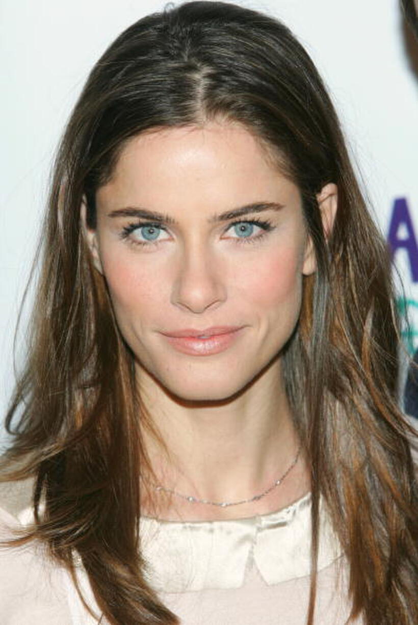 Amanda Peet at a photocall for the Broadway revival of Neil Simon's "Barefoot In The Park" in N.Y.