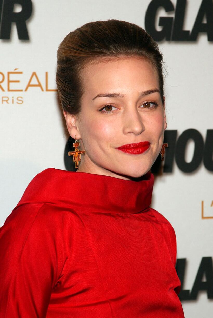 Piper Perabo at the 16th Annual Glamour Magazine "Women of the Year" awards.