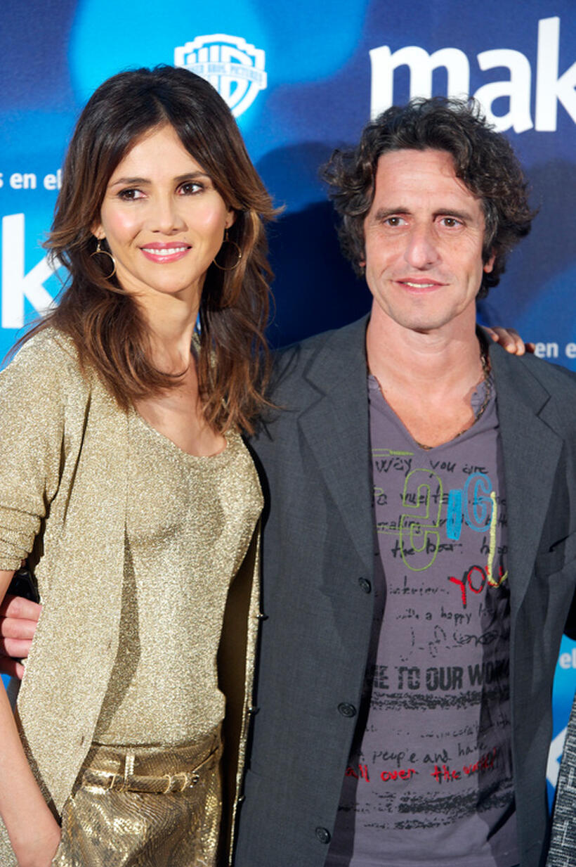 Goya Toledo and Diego Peretti at the photocall of "Maktub" in Madrid.