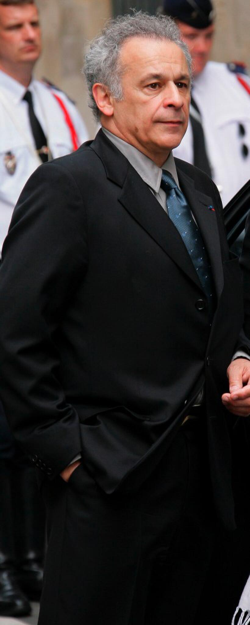 Francis Perrin at the Funeral of Jean Claude Brialy.