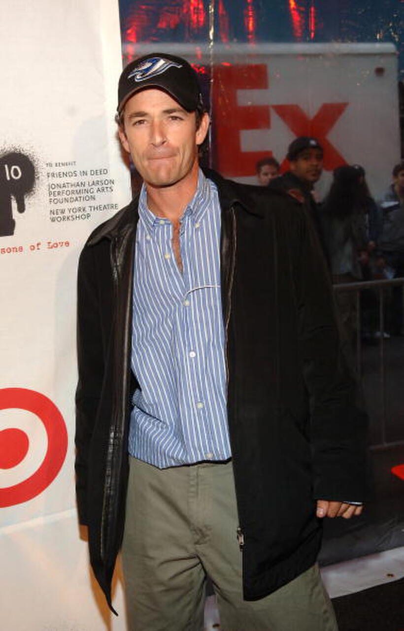 Luke Perry at the 10th Anniversary of "Rent."