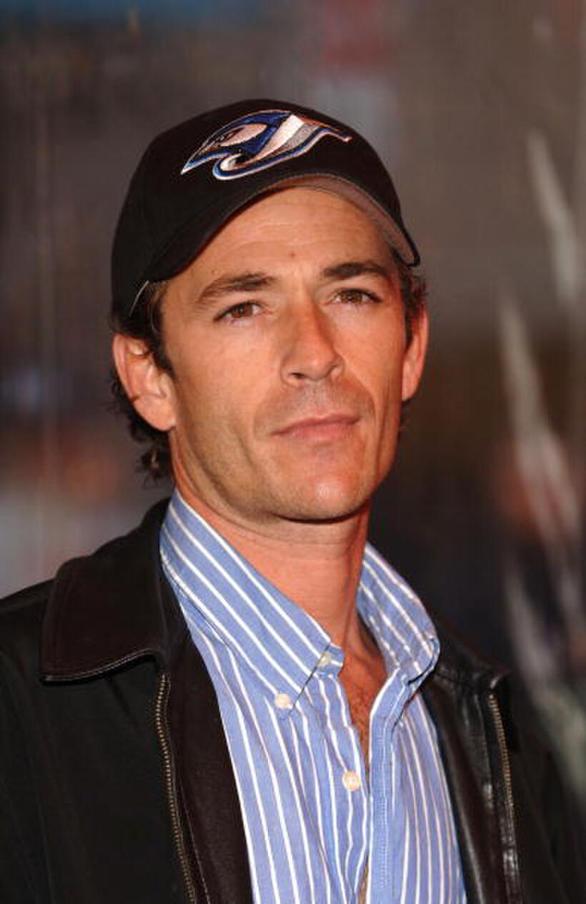 Luke Perry at the 10th Anniversary of "Rent."