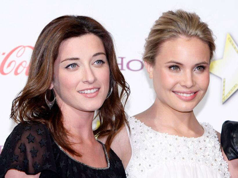 Margo Harshman and Leah Pipes at the ShoWest 2009 Awards Ceremony.