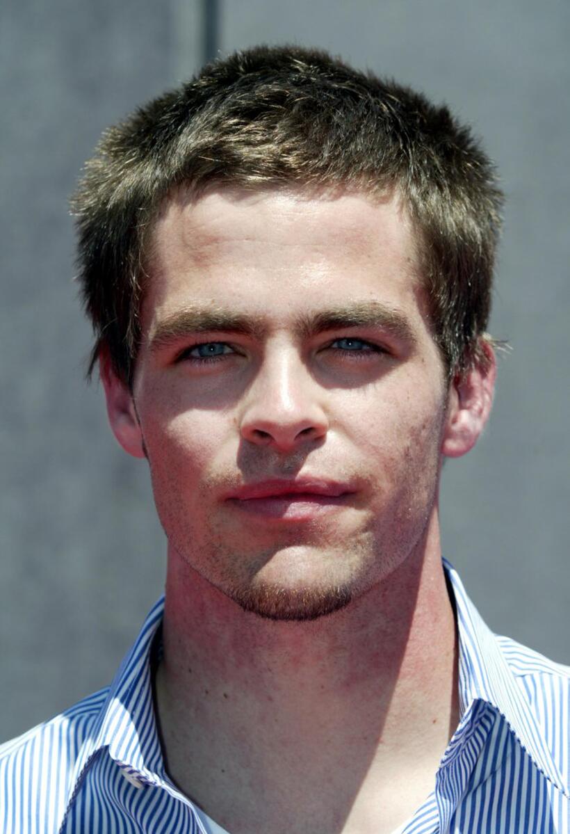 Chris Pine at the California premiere of "The Princess Diaries 2: Royal Engagement."