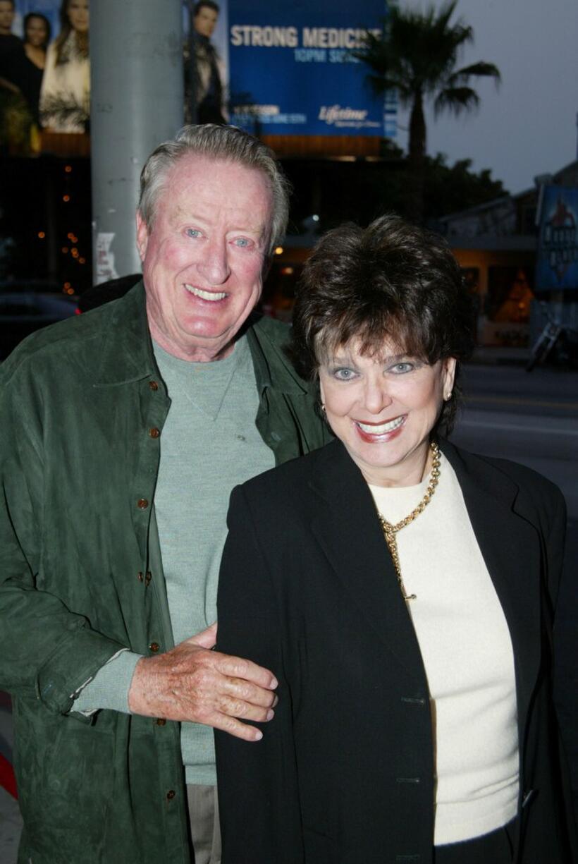 Suzanne Pleshette and Tom Poston at the show "The Smothers Brothers".