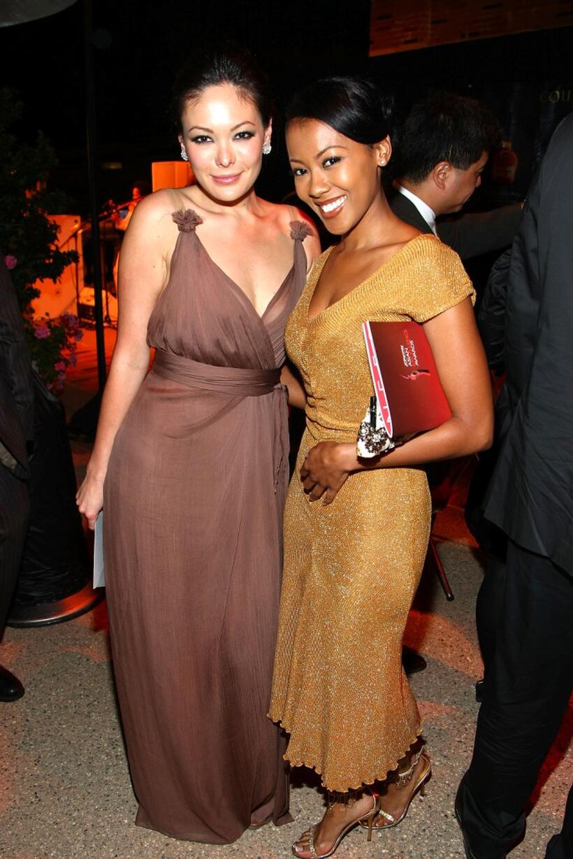 Lindsay Price and Denyce Lawton at the 2008 JCPenney Asian Excellence Awards.