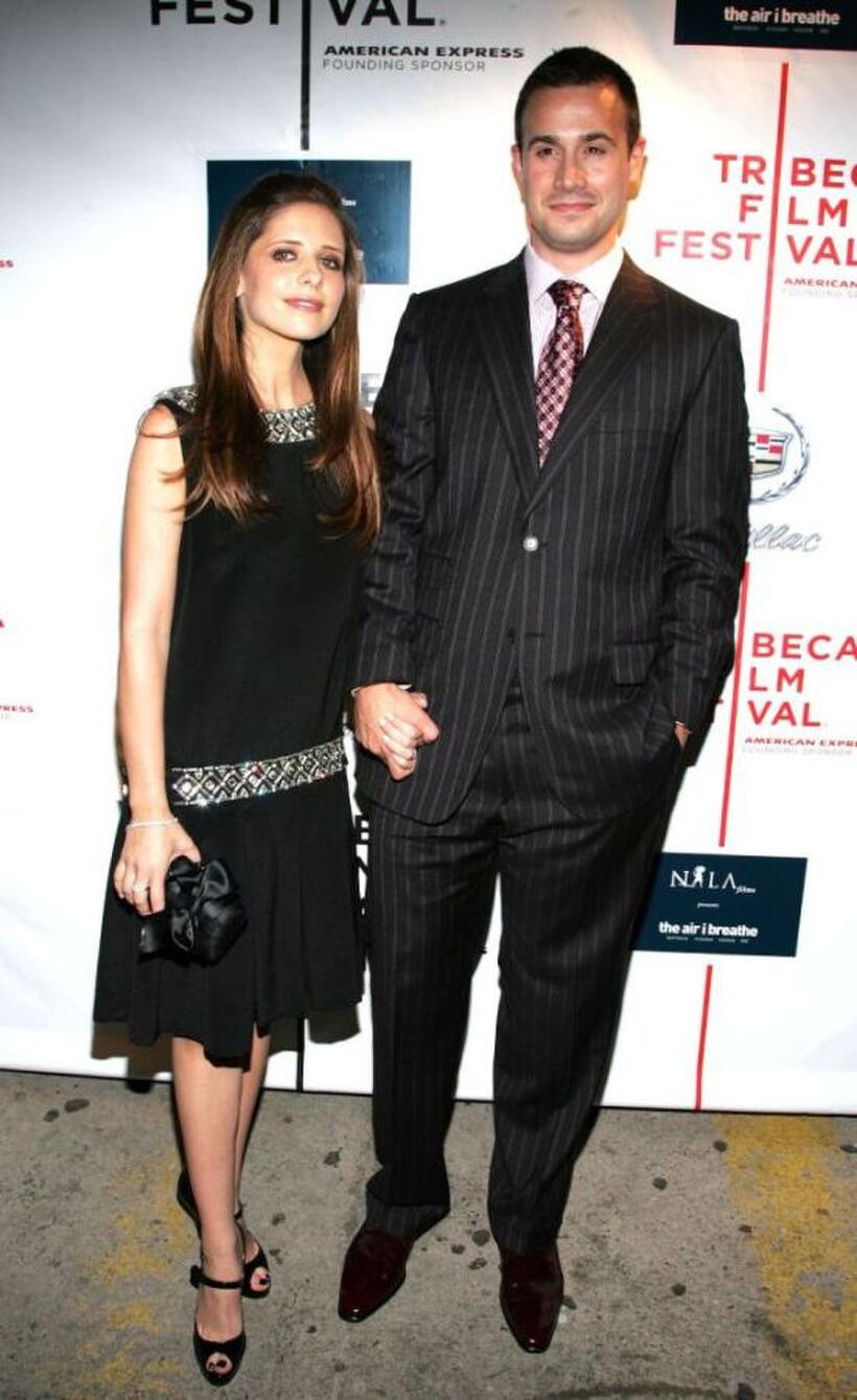 Sarah Michelle Gellar and Freddie Prinze, Jr. at the 2007 Tribeca Film Festival.