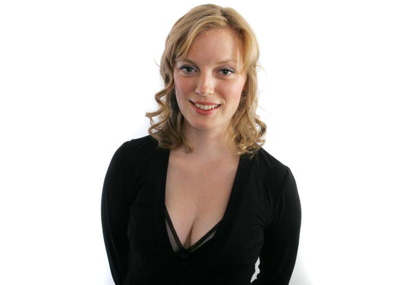 Sarah Polley at the TIFF Portrait Session for "Away From Her".