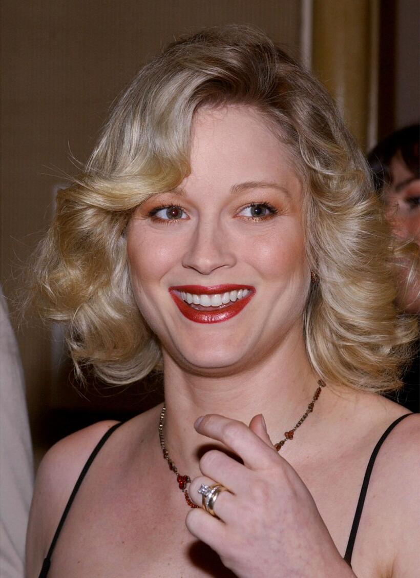Teri Polo at the 28th Annual Saturn Awards.