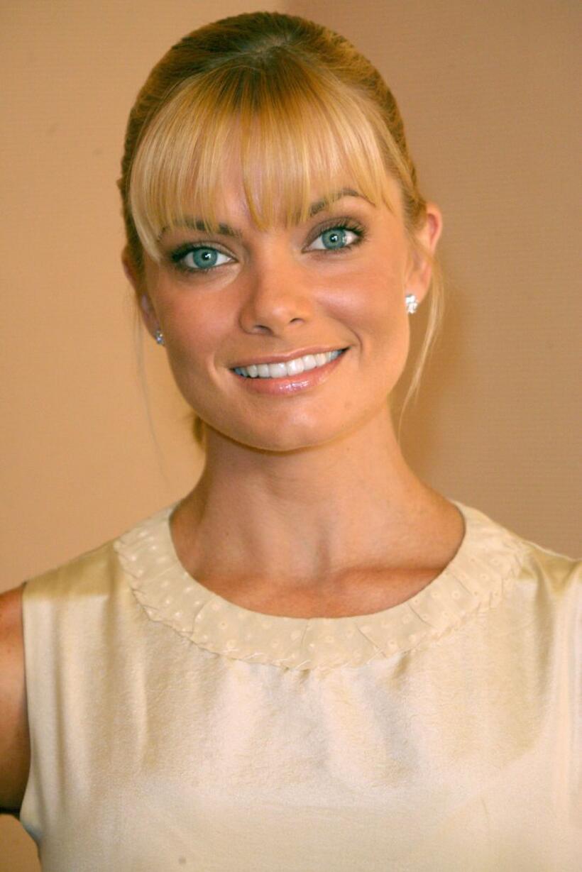 Jaime Pressly at the cocktail reception of 2006 Summer TCA Awards.