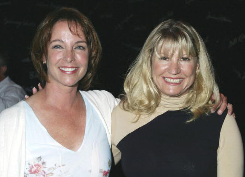 Kathleen Quinlan and Dr. Lois Lee at the Smothers Brothers performance for Children of the Night.