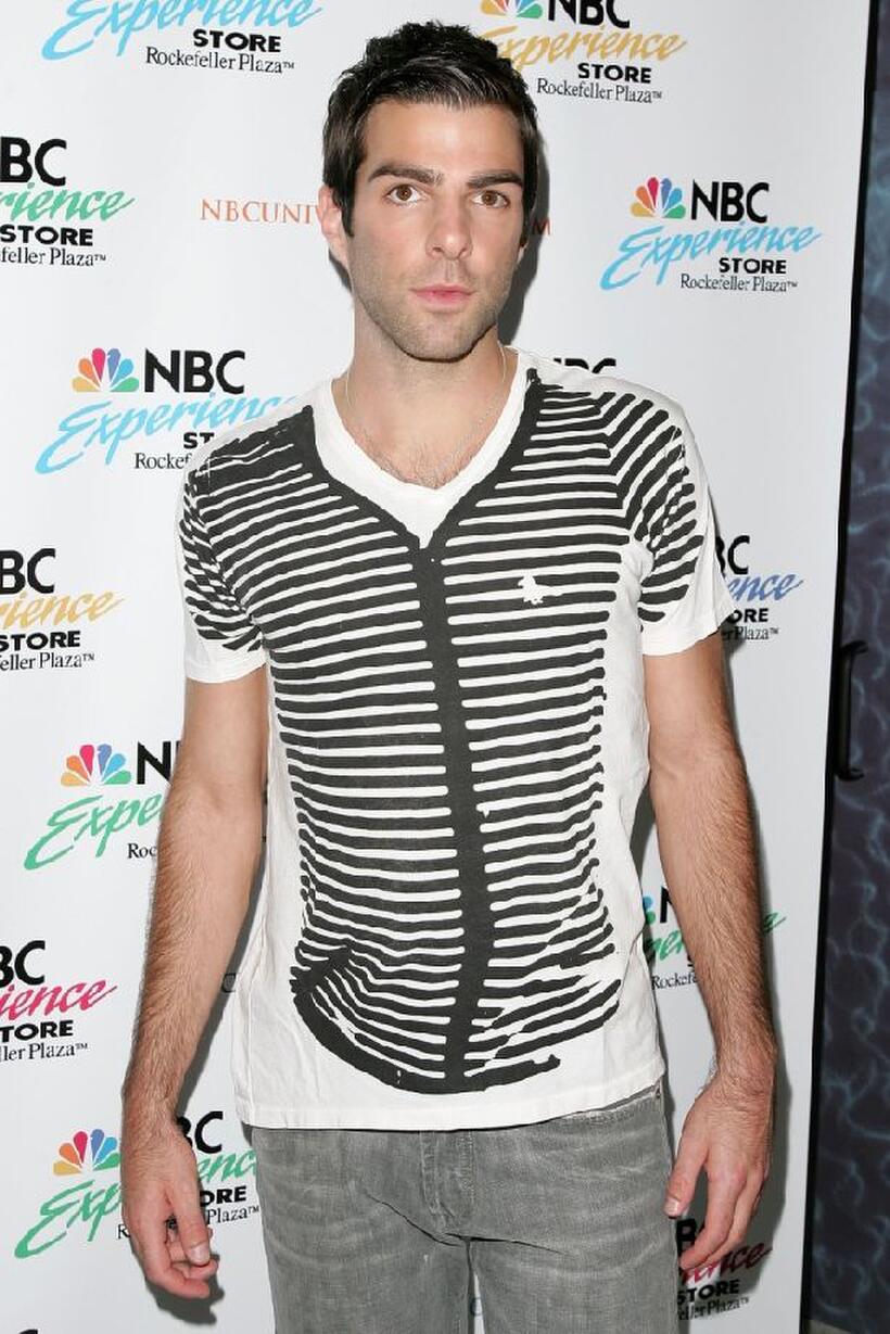 Zachary Quinto at the NBC Universal celebration of the DVD release of "Heroes: Season 1."