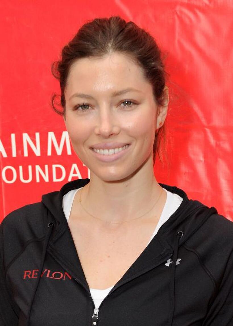 Jessica Biel at the 13th Annual Entertainment Industry Foundation Revlon Run/Walk For Women.