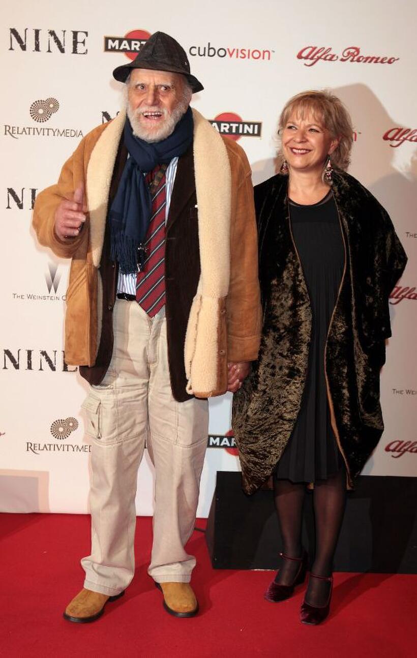 Remo Remotti and Guest at the Rome screening of "Nine."