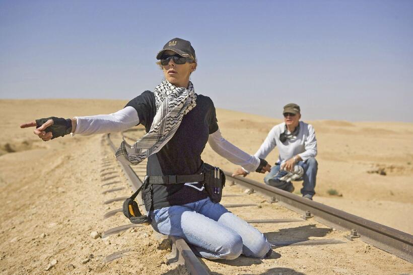 Director Kathryn Bigelow and Barry Ackroyd on the set of "The Hurt Locker."