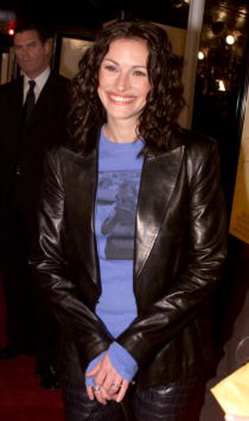 Roberts at the premiere of “The Mexican” in Los Angeles.