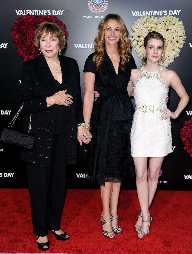 Shirley MacLaine, Julia Roberts and Emma Roberts at the California premiere of "Valentine's Day."