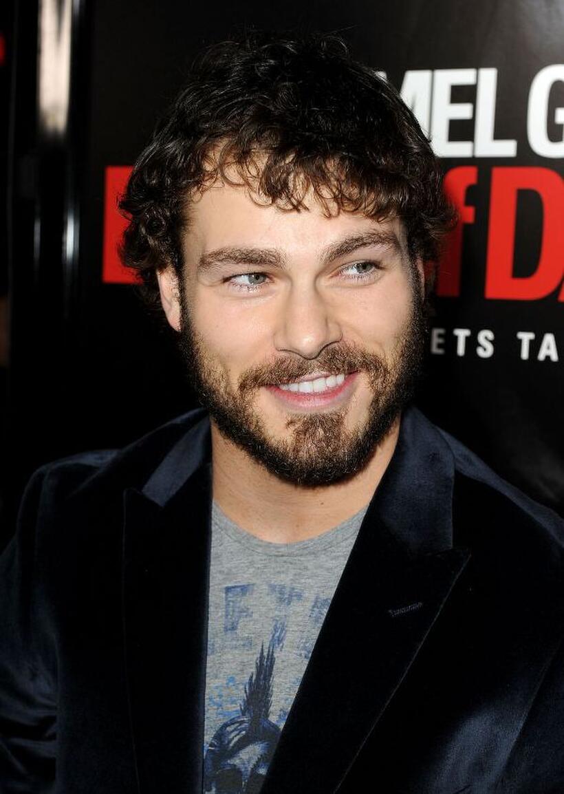 Shawn Roberts at the California premiere of "The Edge Of Darkness."