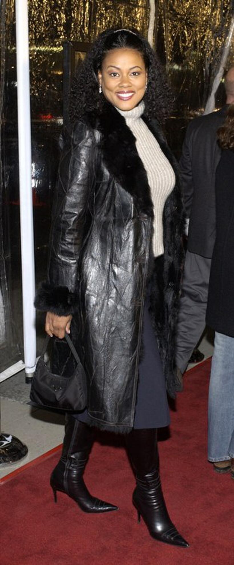 Lela Rochon at the premiere of "Antwone Fisher."