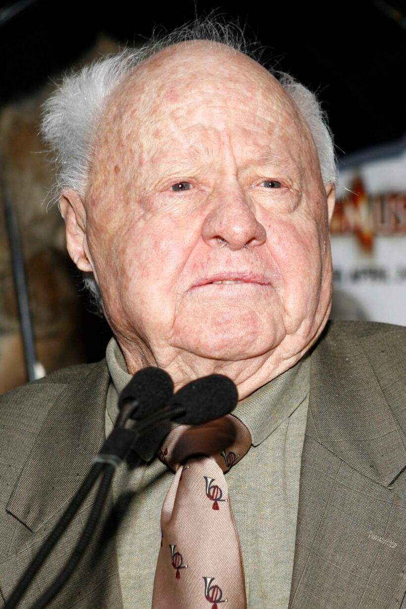 Mickey Rooney at the "Night at the Museums". T-Rex Trek send-off.