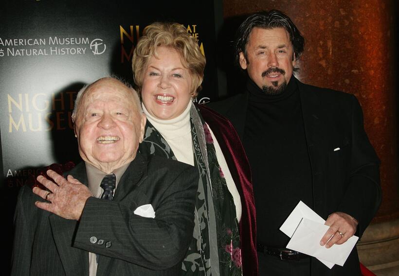 Mickey Rooney, Jan Rooney and Chris Rooney at the premiere of "Night At The Museum".