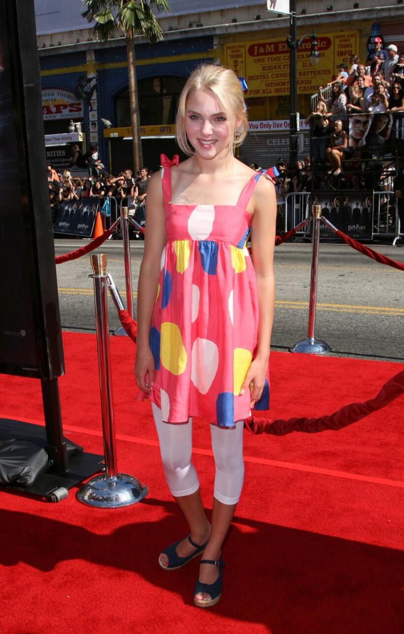 AnnaSophia Robb at the U.S. premiere of "Harry Potter And The Order Of The Phoenix."