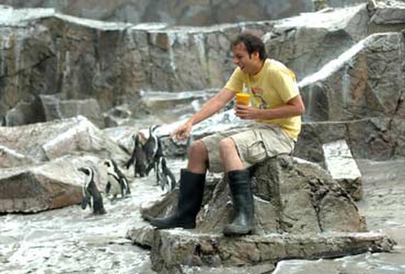 Joe (Lonny Ross) in "Good Luck Chuck."