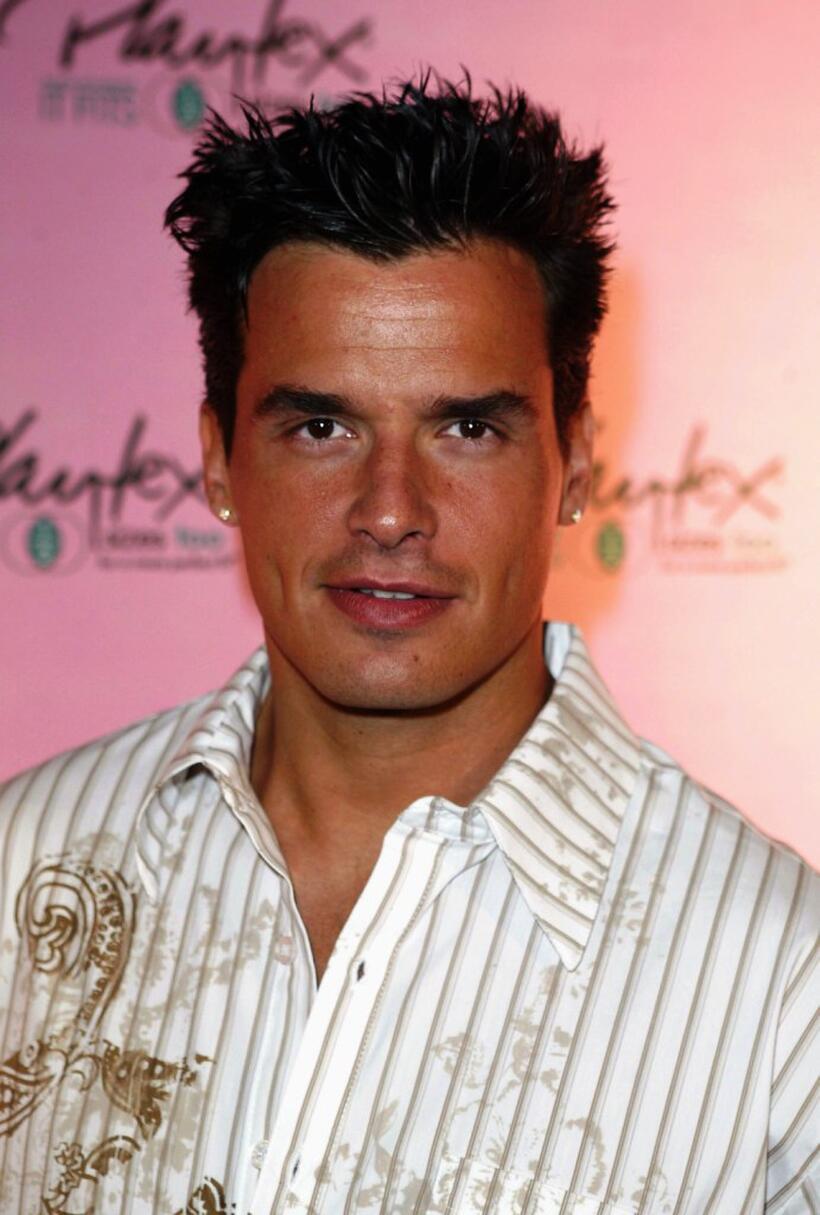 Antonio Sabato, Jr. at the "Thank Goodness it Fits HALF SIZE BRA" showcase party.