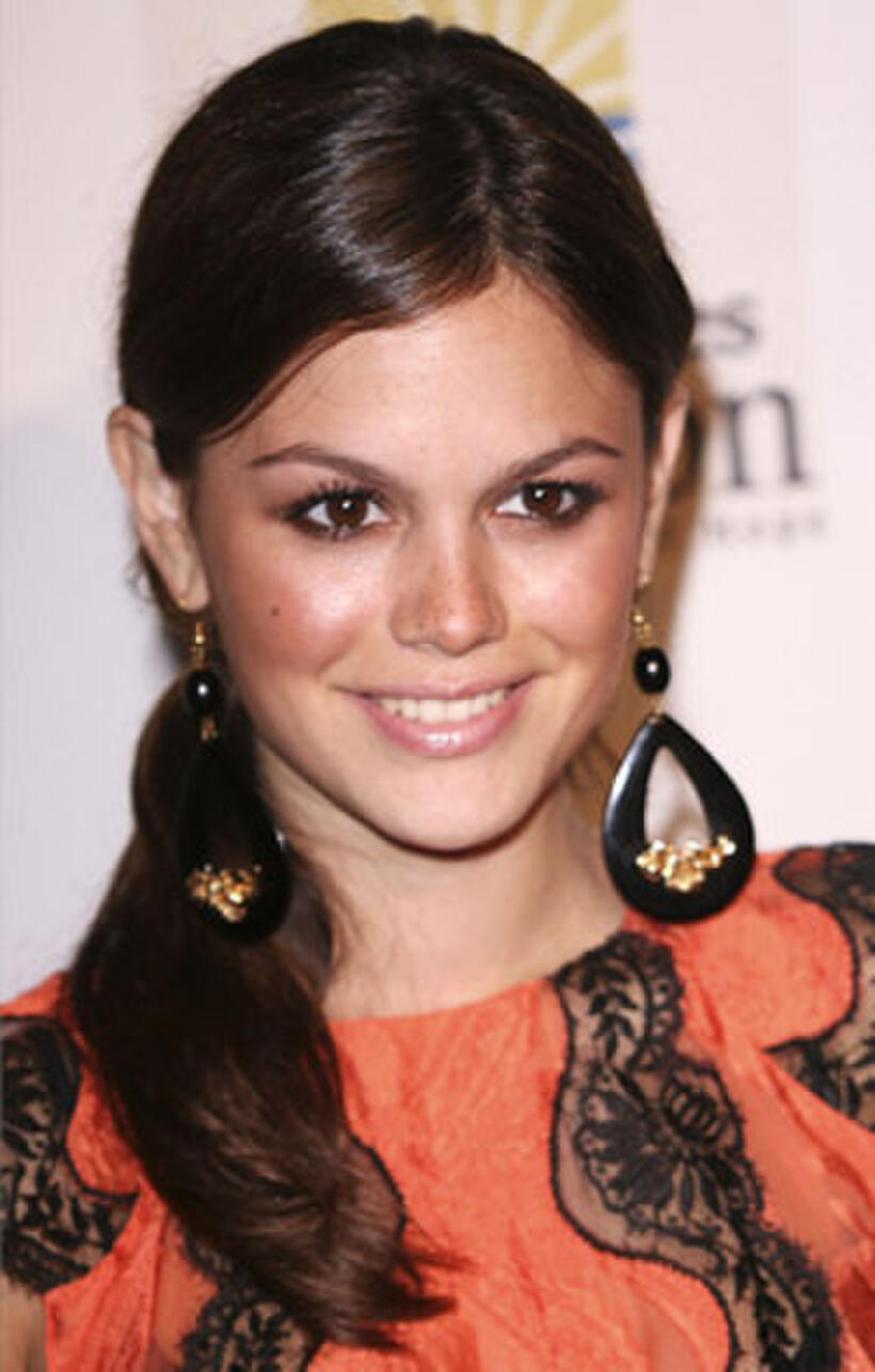 Rachel Bilson at the Benefit for the Los Angeles Mission in Hollywood.