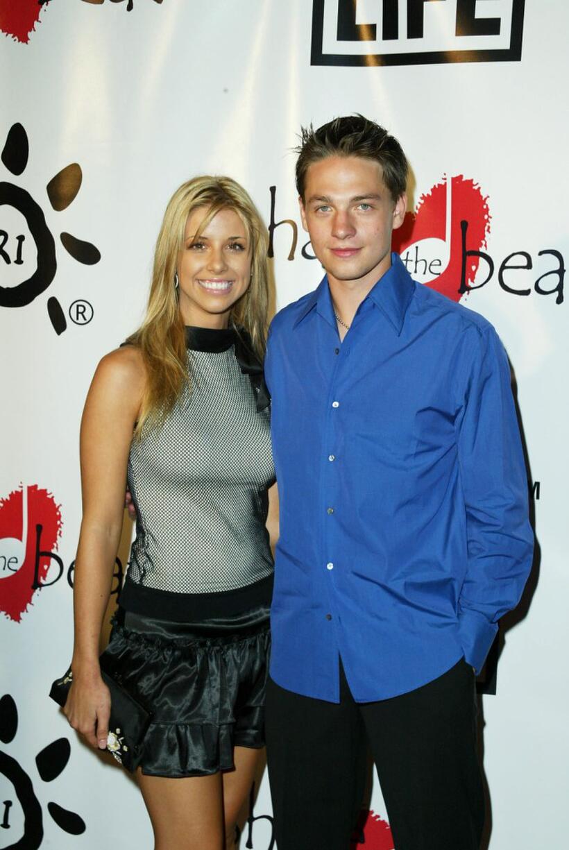 Melissa Schuman and Gregory Smith at the First Annual "Share the Beat" to benefit transplant awareness.