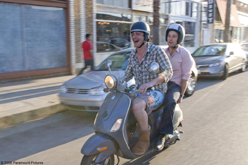 Jason Segel as Sydney and Paul Rudd as Peter in "I Love You, Man."