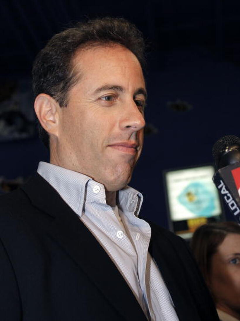 Jerry Seinfeld promotes "Bee Movie" at the EMagine Theater in Novi, Michigan. 
