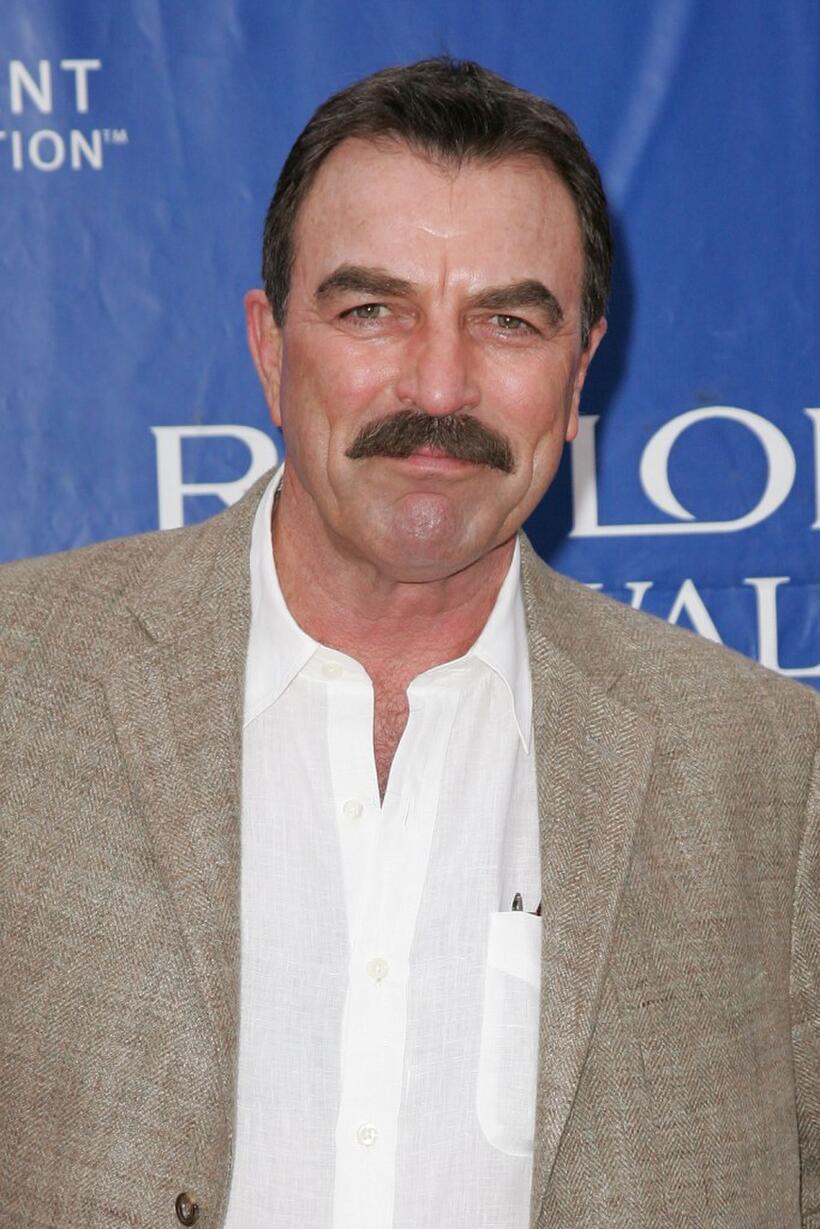Tom Selleck at the 15th Annual EIF Revlon Run/Walk For Women.